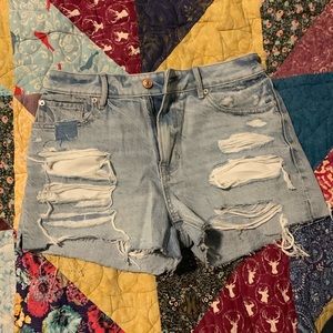 EUC AE distressed tomgirl shorts